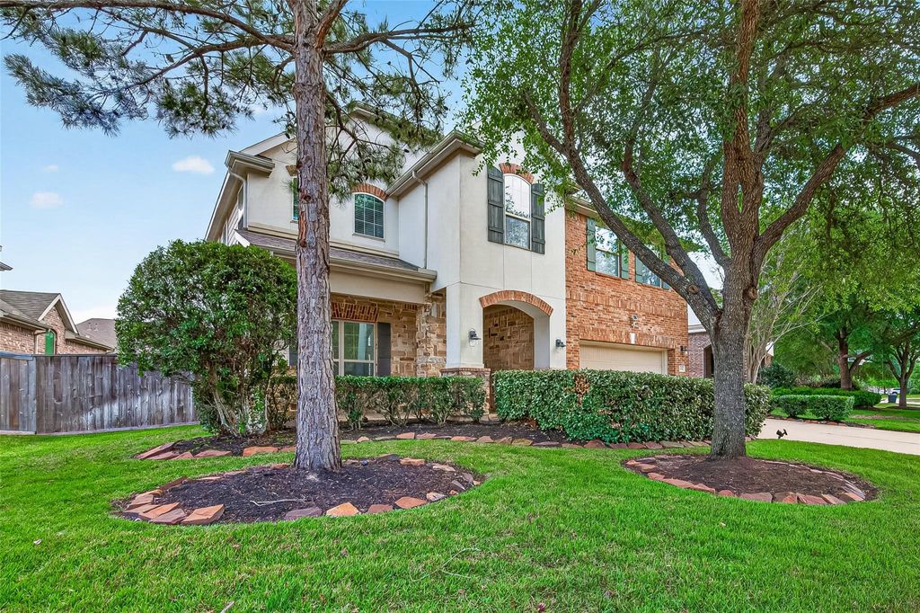Photo of 26702 Longleaf Valley Drive, Katy, TX 77494 (MLS # 46155824)