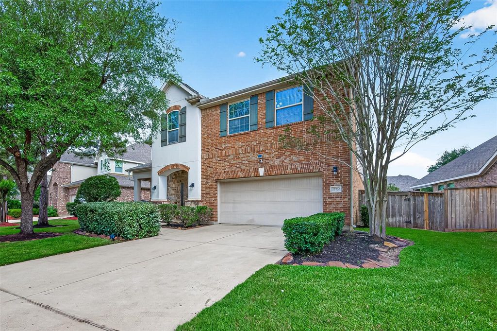 Photo of 26702 Longleaf Valley Drive, Katy, TX 77494 (MLS # 46155824)