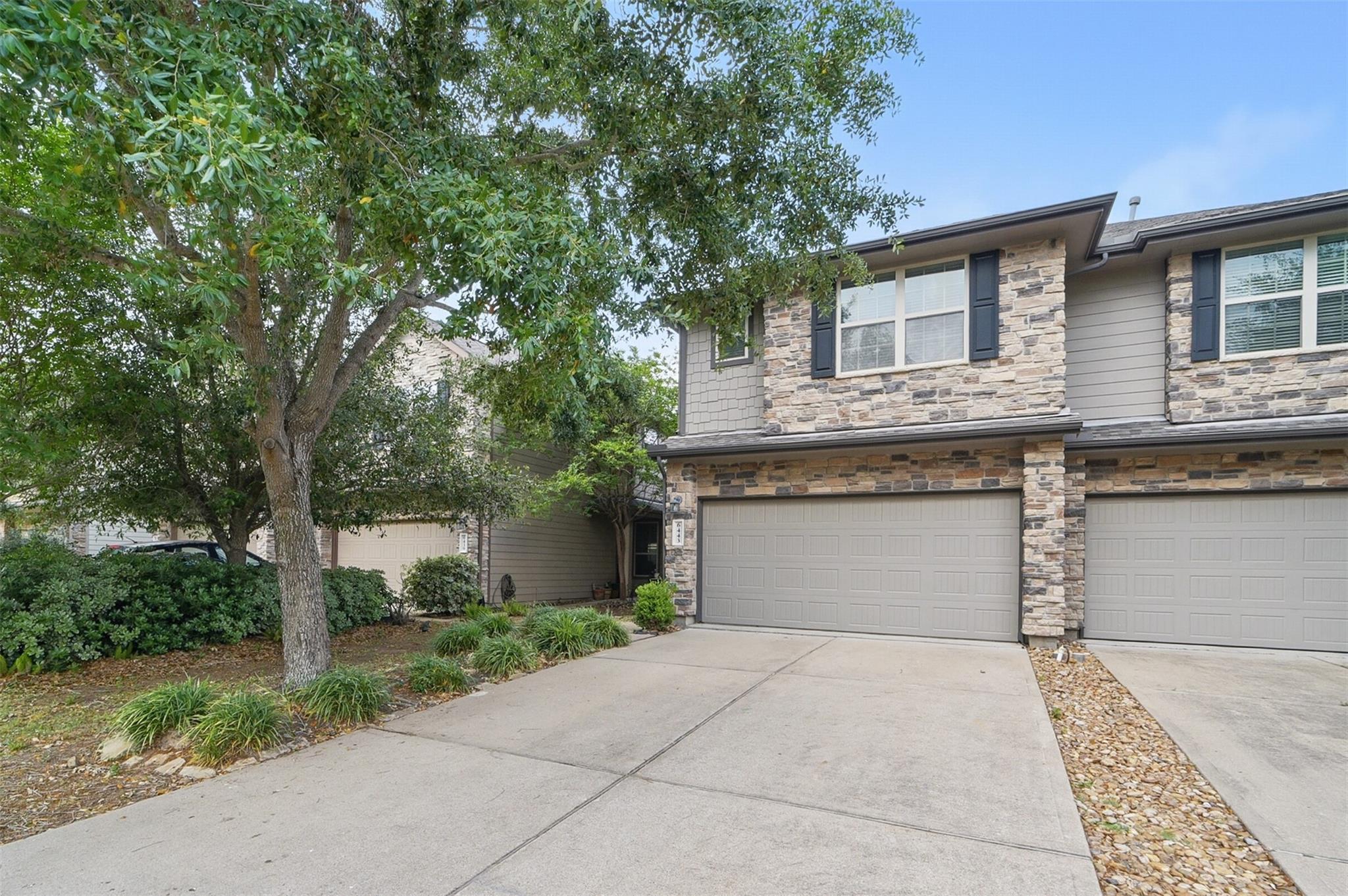 6443 Calgary Woods Lane