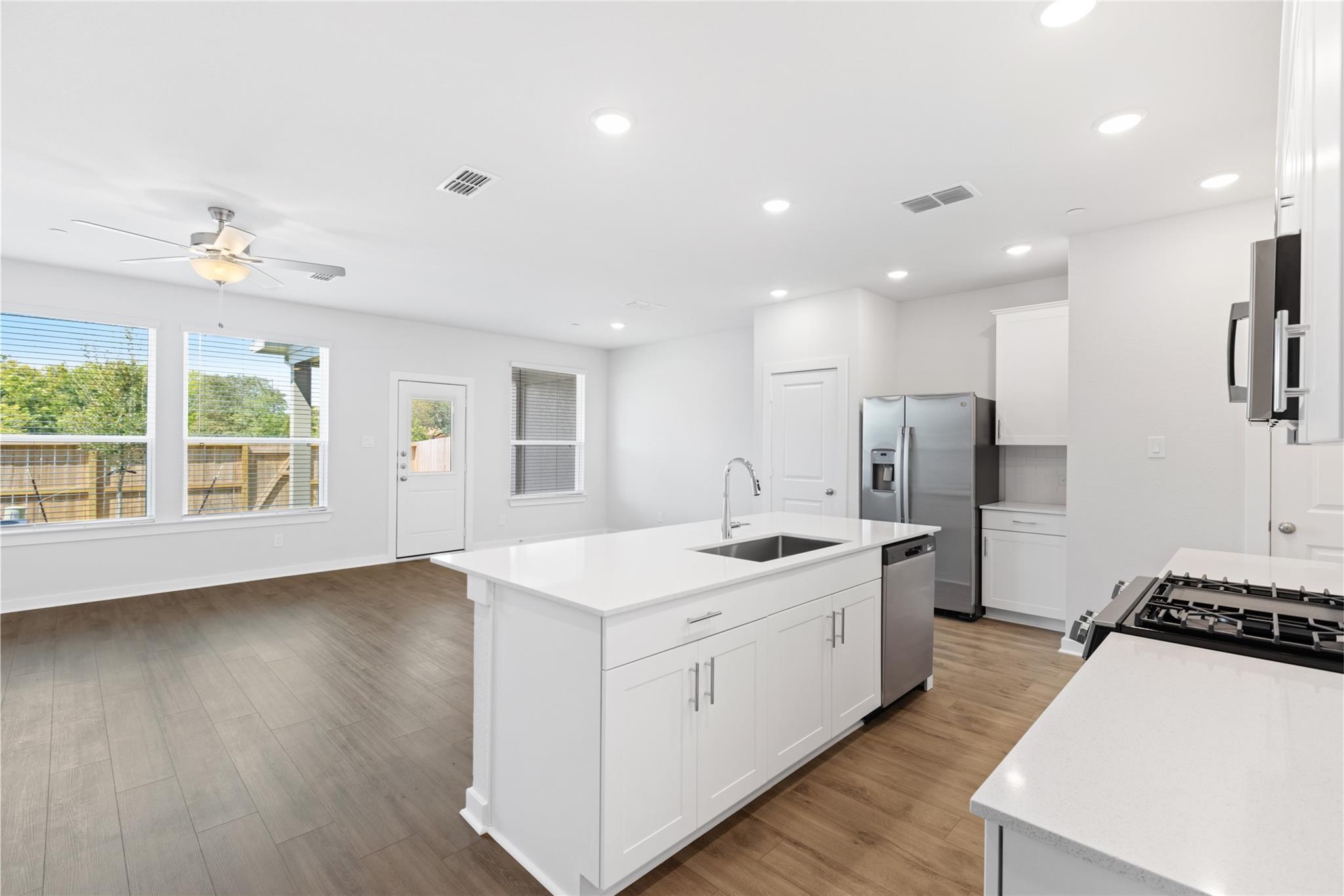 3035 Dovedale Street