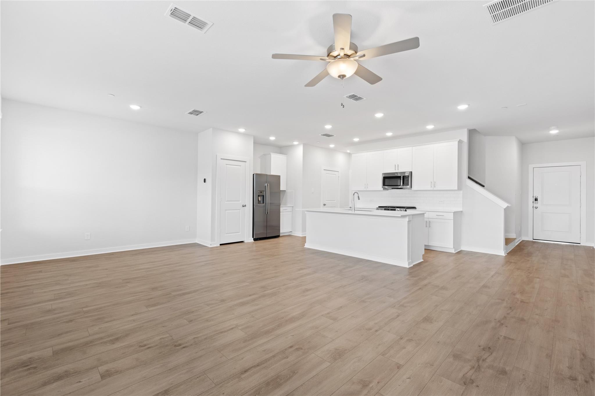 3035 Dovedale Street