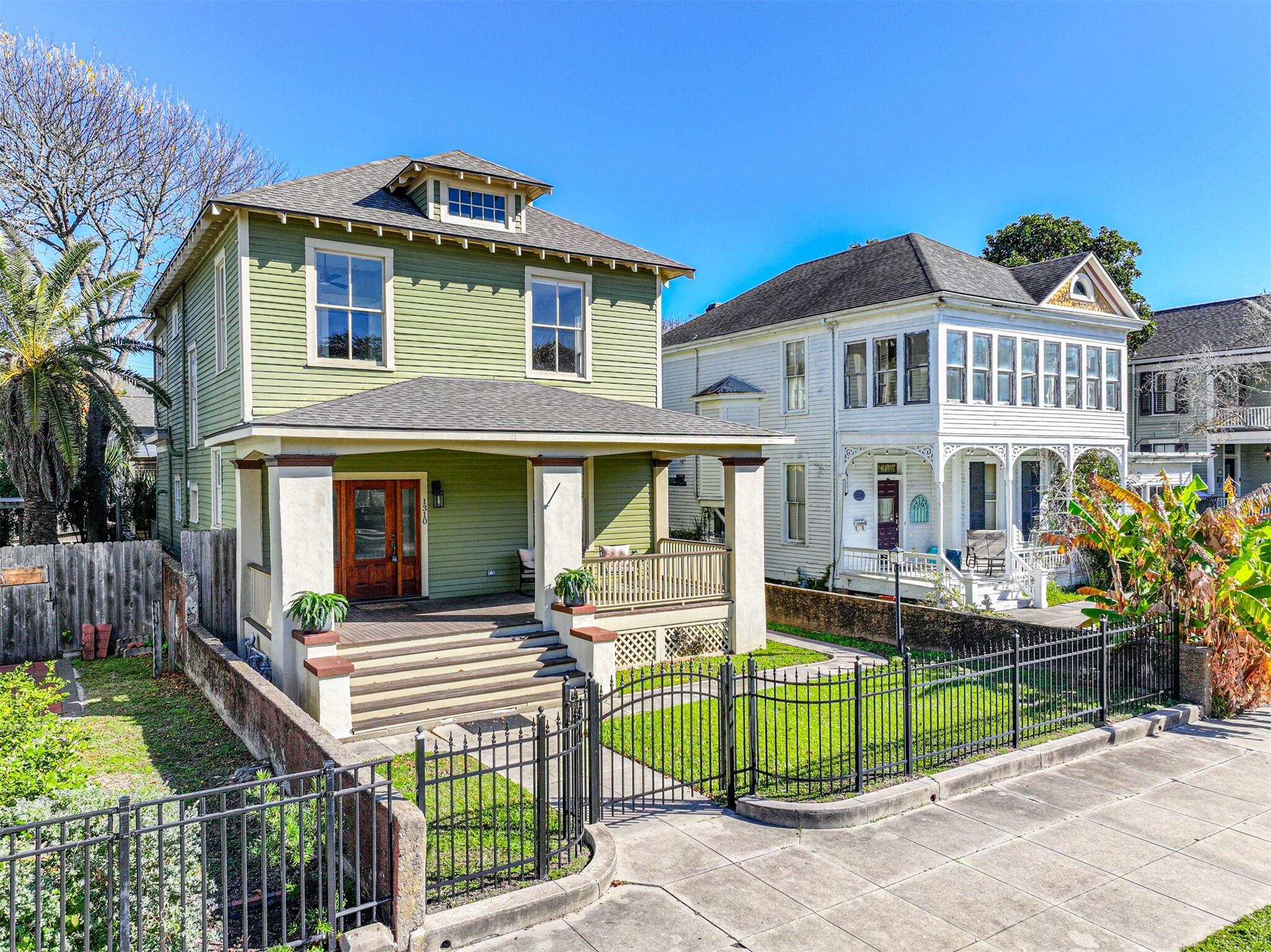 1310 Rosenberg Street