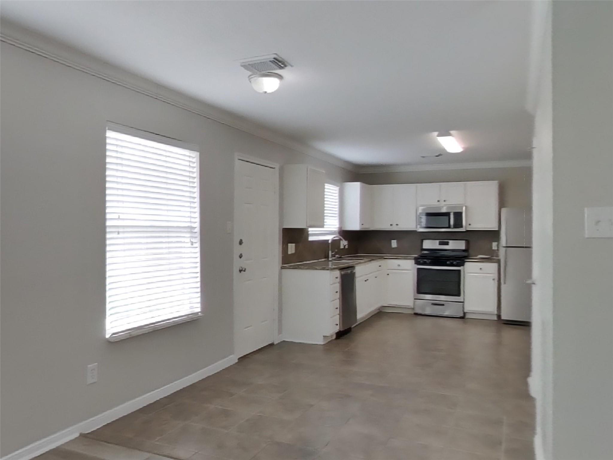 20814 Fox Swift Court