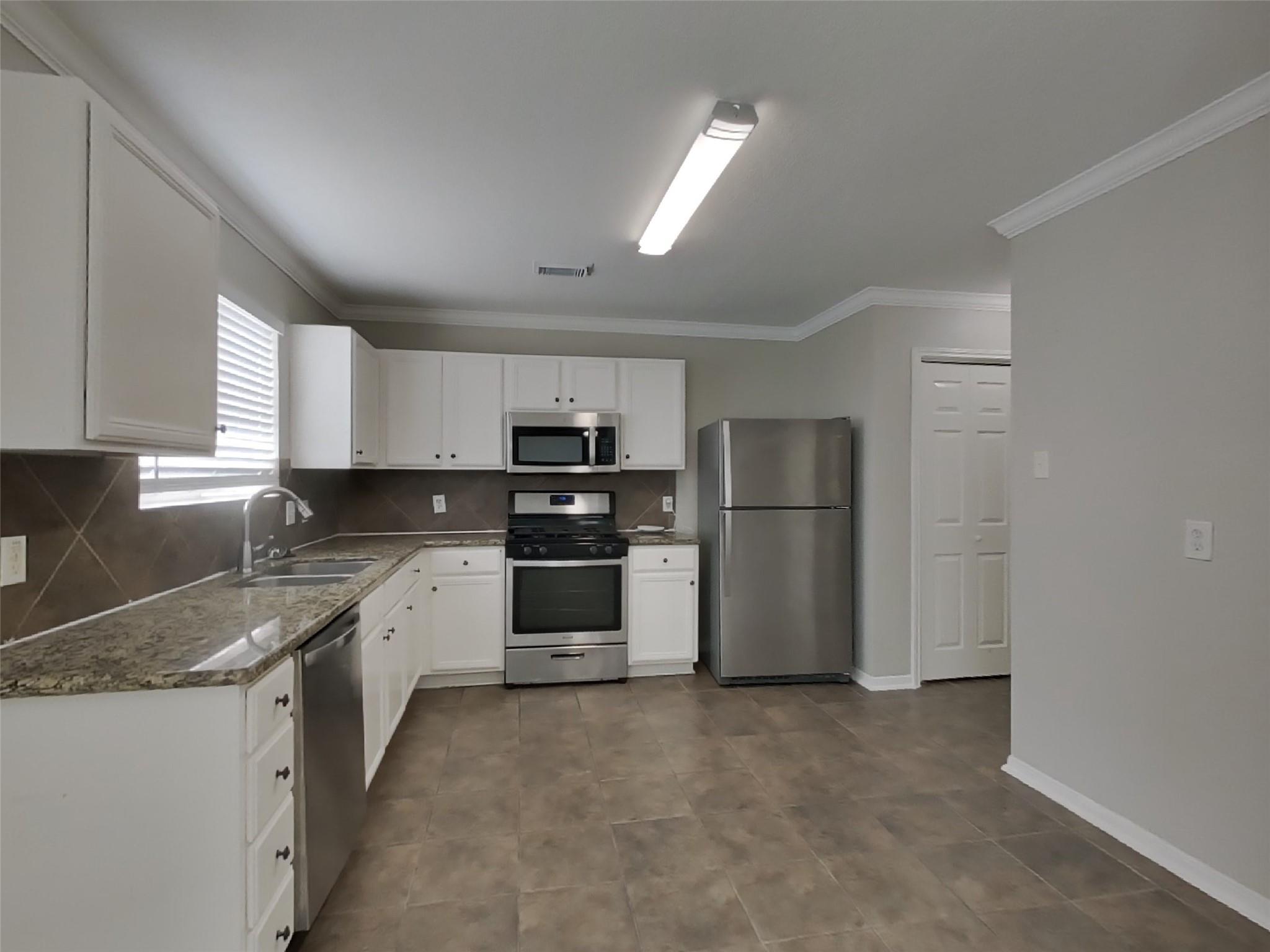 20814 Fox Swift Court