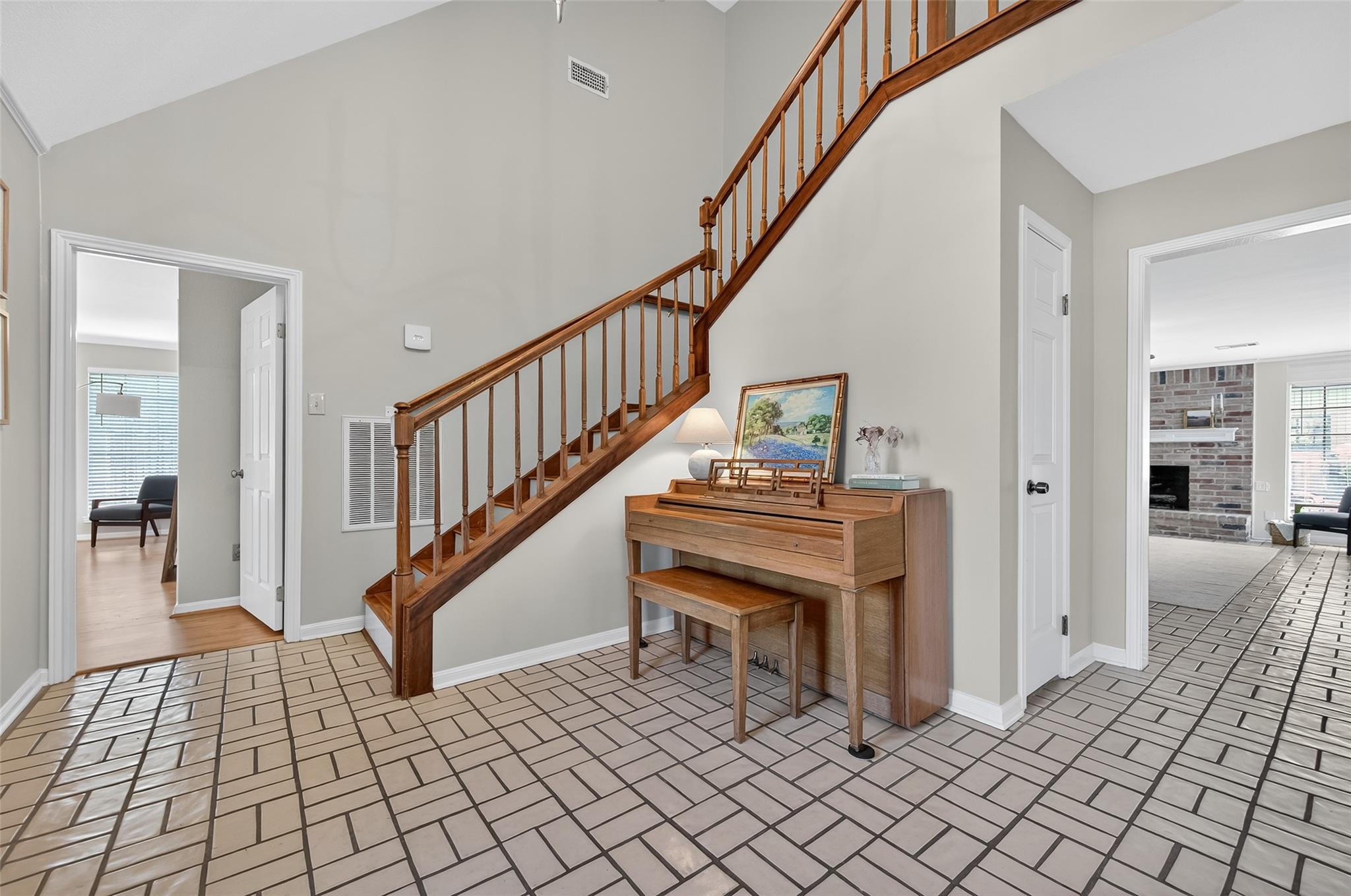 16529 De Lozier Street