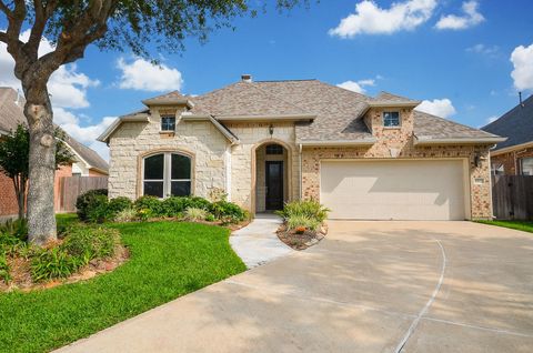 Photo of 6511 Wexford Trail, Sugar Land, TX 77479 (MLS # 66544583)