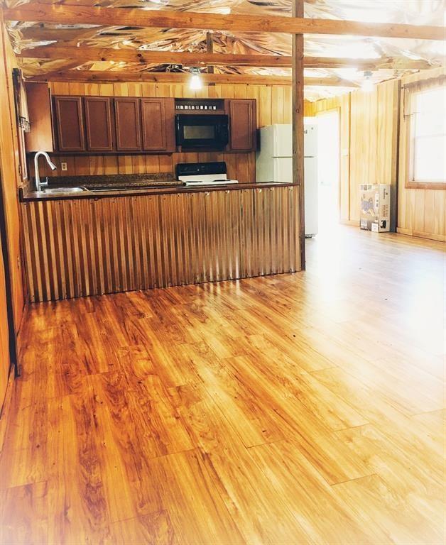 20272 Forest Woods Lane Lane B