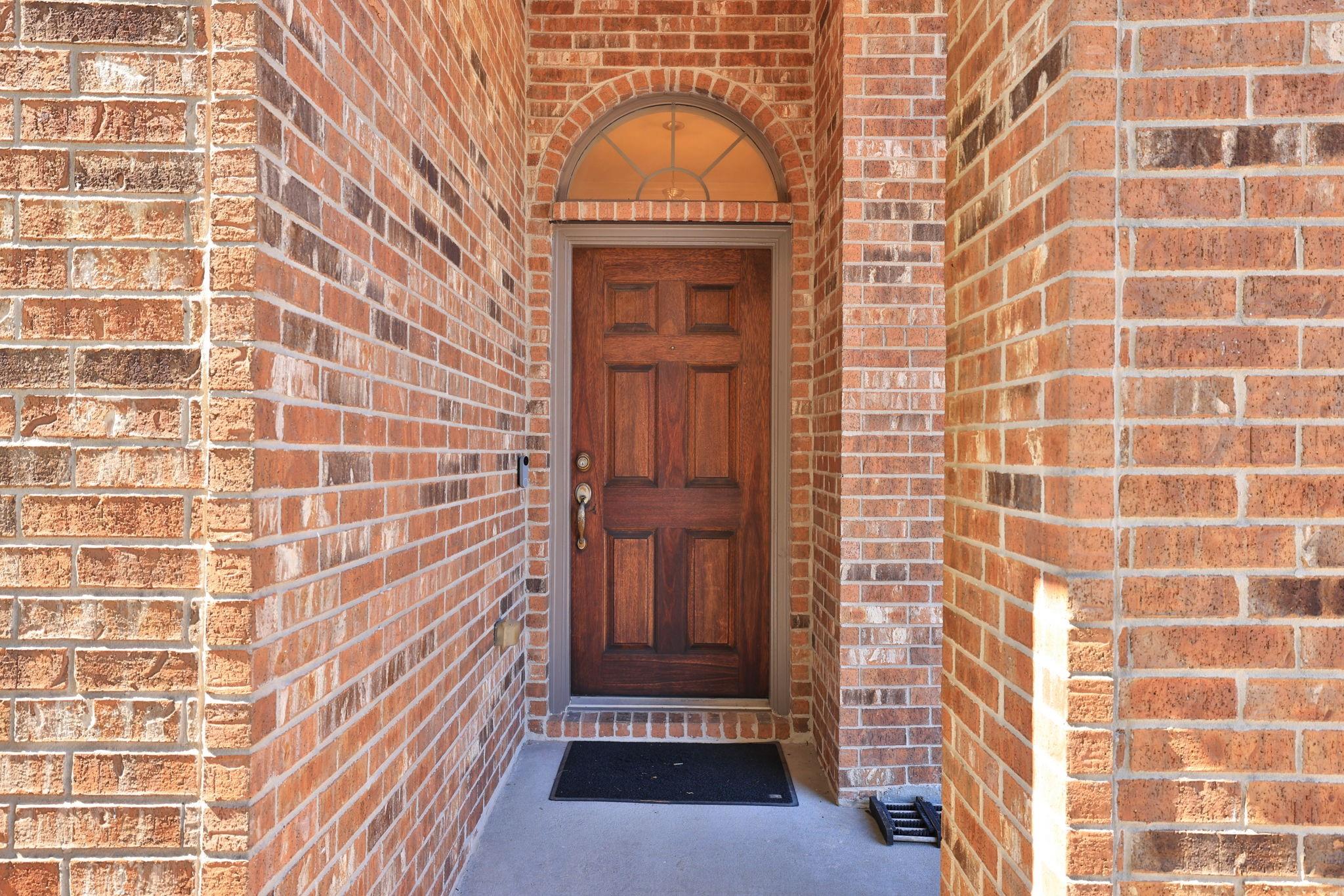 738 Oak Ridge Grove Circle