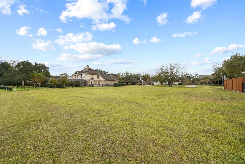 Photo of 0 Westerdale Dr Drive, Fulshear, TX 77441 (MLS # 25735699)