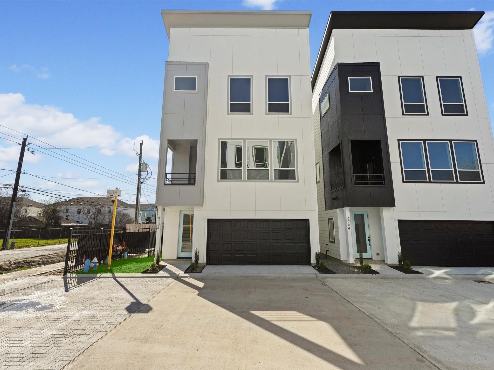 4710 Thornton Villas Lane