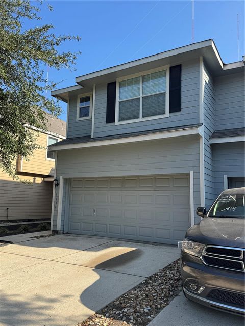 Photo of 3135 Atherton Canyon Lane, Houston, TX 77014 (MLS # 60400148)