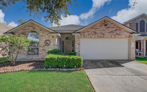 Photo of 2611 Village Square Drive, Missouri City, TX 77489 (MLS # 37467575)