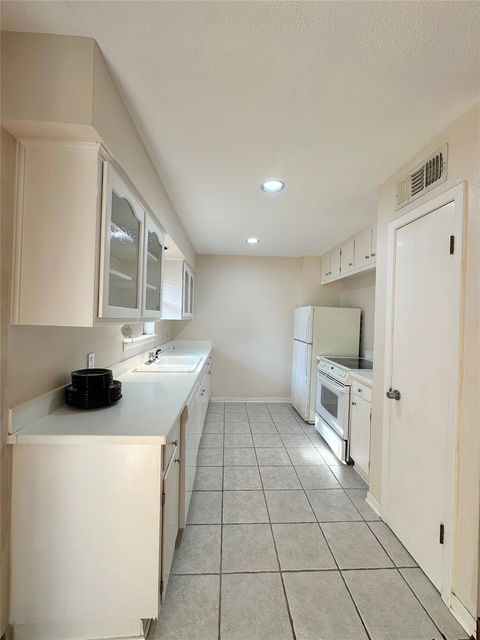 Tiny photo for 8245 Kingsbrook Road #236, Houston, TX 77024 (MLS # 88234230)