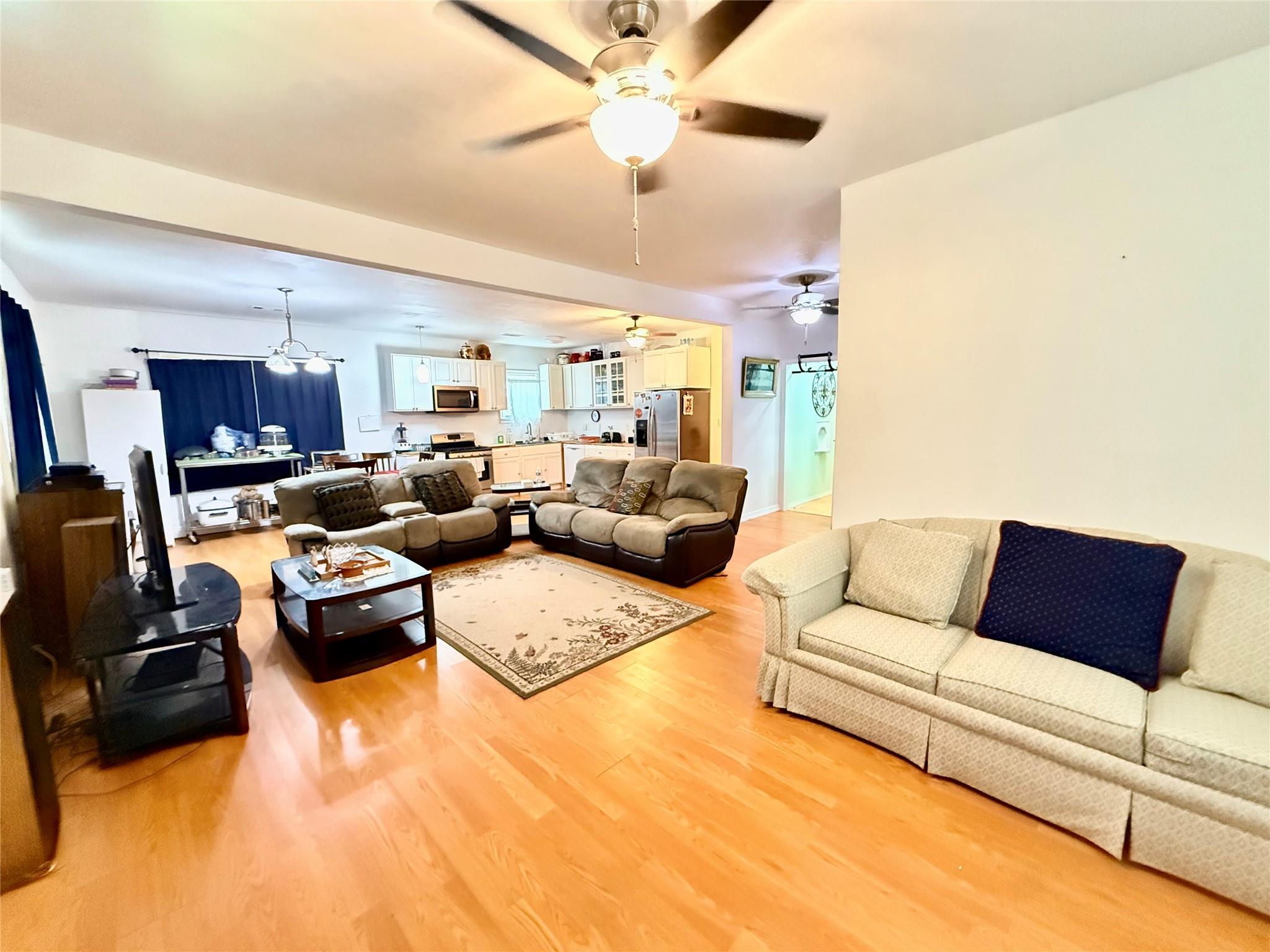 4305 Avenue N 1/2