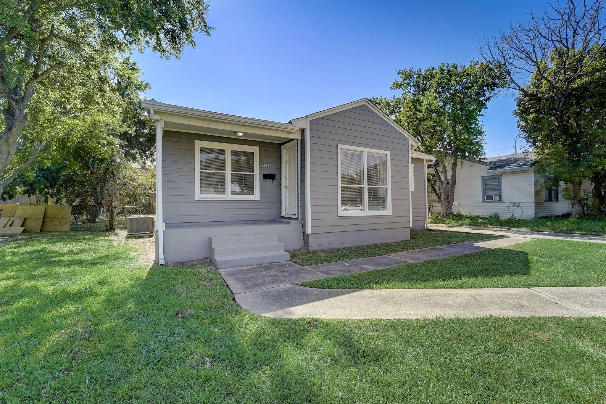 1420 Foreman Street