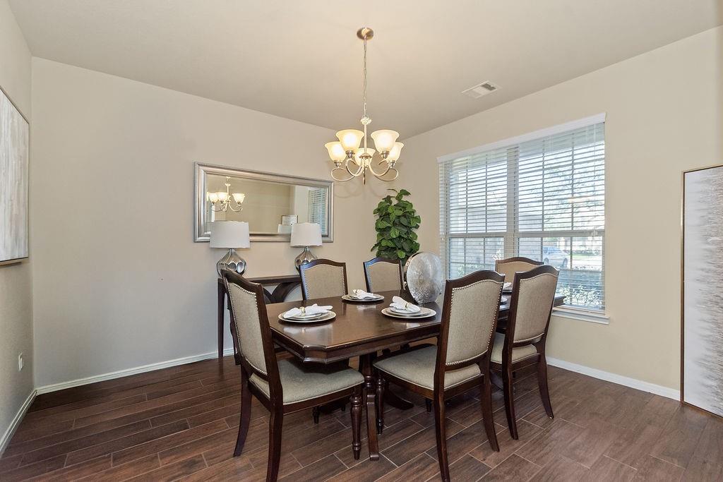 1815 Seville Manor