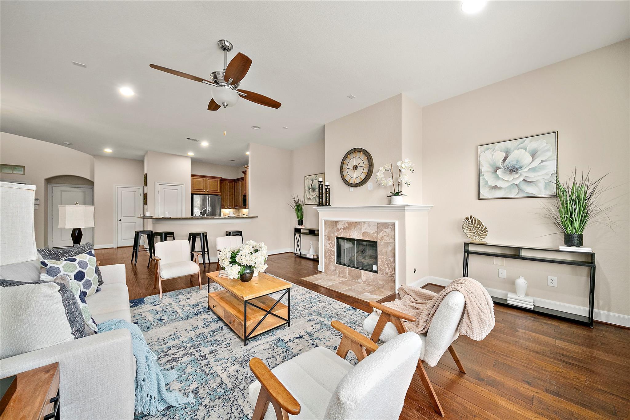 5146 Oasis Park