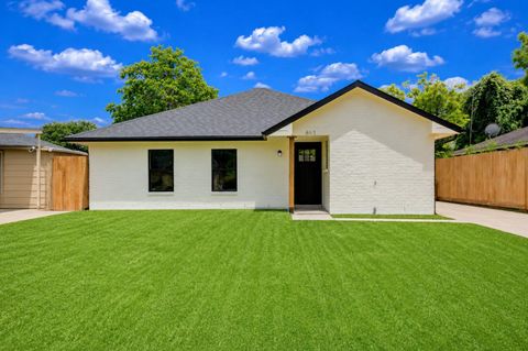 Photo of 863 Marcolin Street, Houston, TX 77088 (MLS # 79525096)