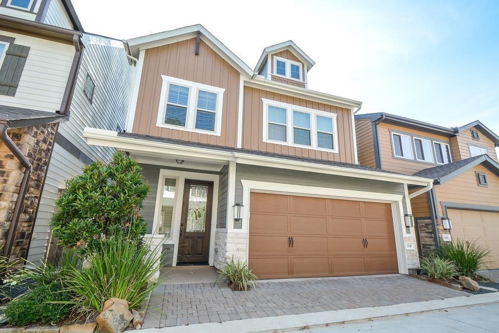 Photo of 1110 Oakwood Pass, Houston, TX 77043 (MLS # 16453431)