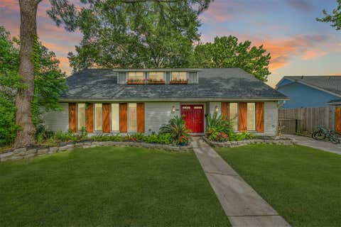 Photo of 1723 Capstan Road, Houston, TX 77062 (MLS # 37851008)