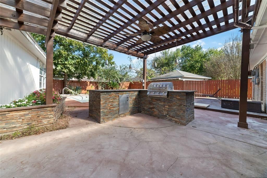 22122 Woodrose Drive