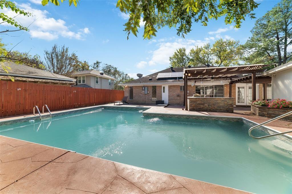 22122 Woodrose Drive