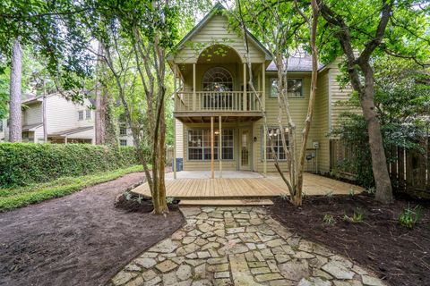 66 Lakeridge Court The Woodlands TX 77381