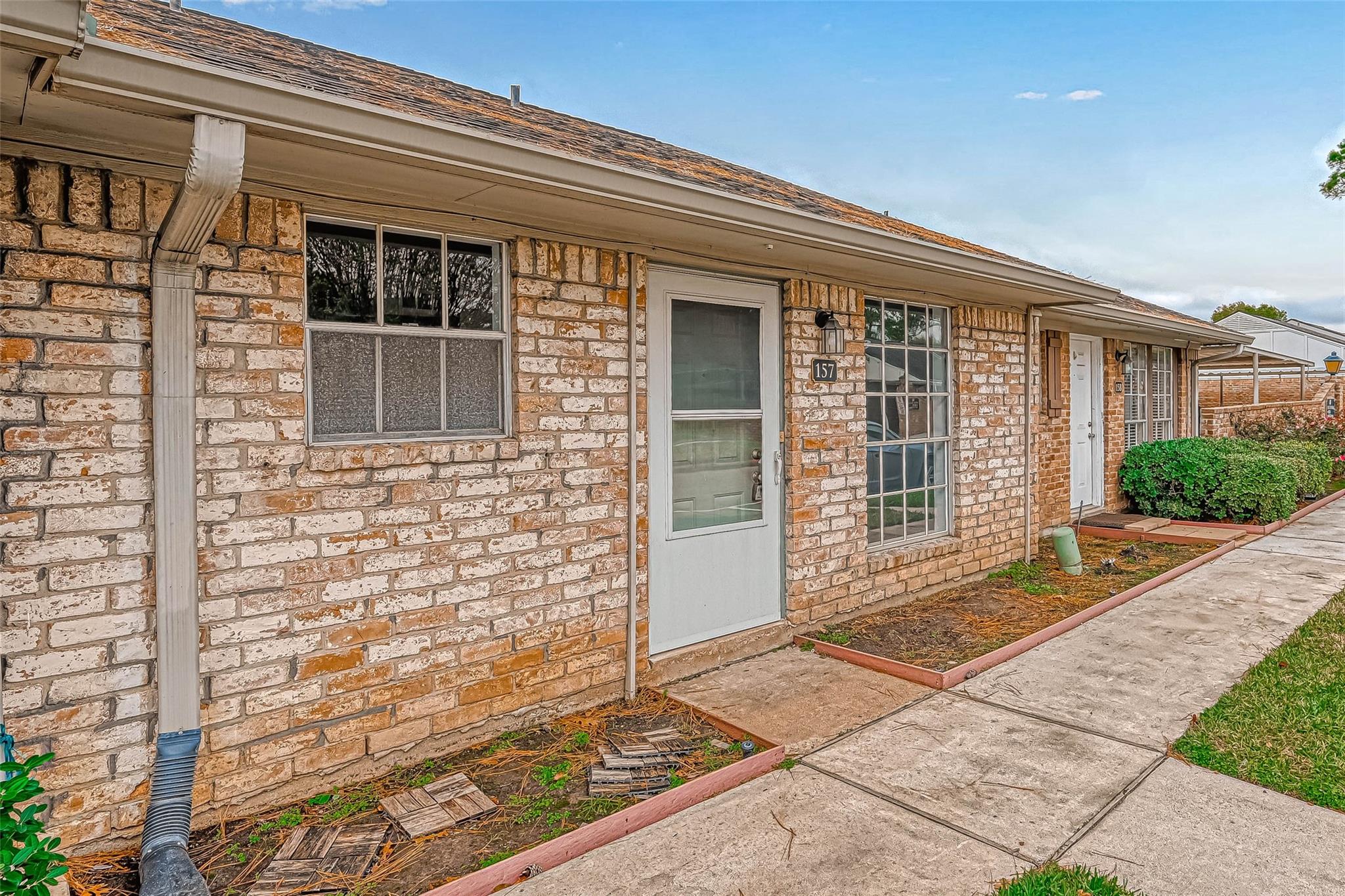 1110 W Tri Oaks Lane 157