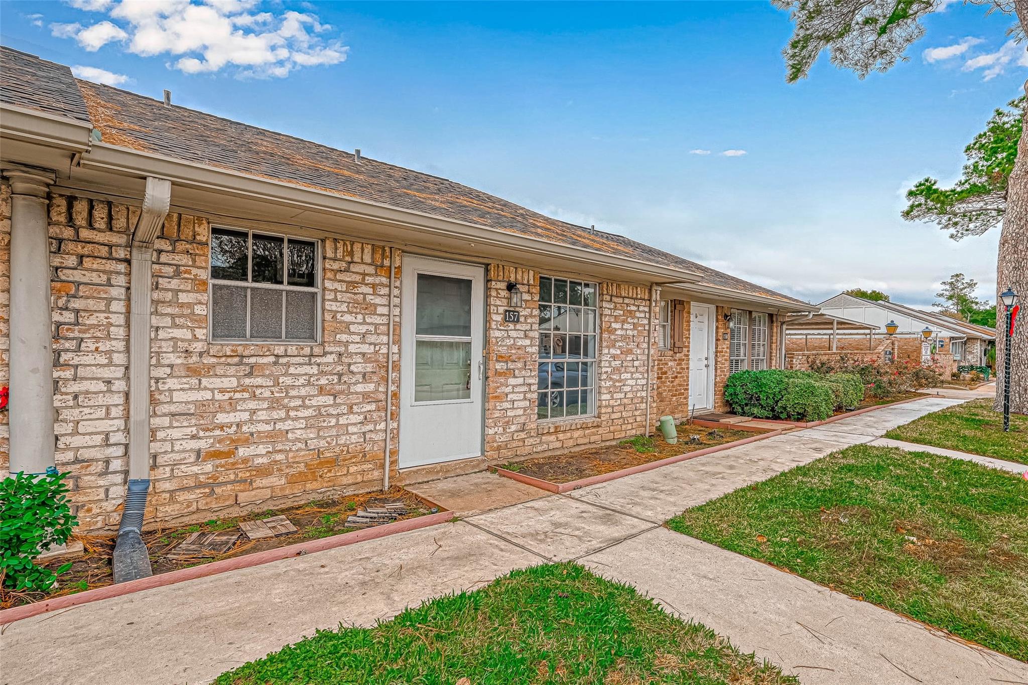 1110 W Tri Oaks Lane 157