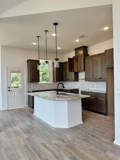 417 East Coralburst Loop