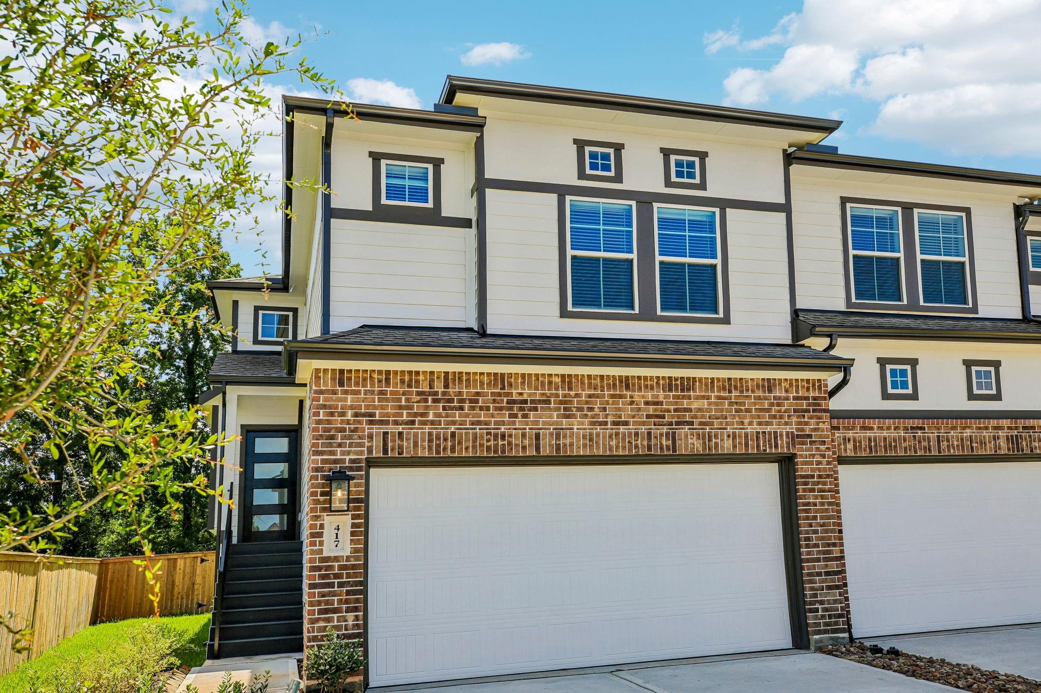 417 East Coralburst Loop