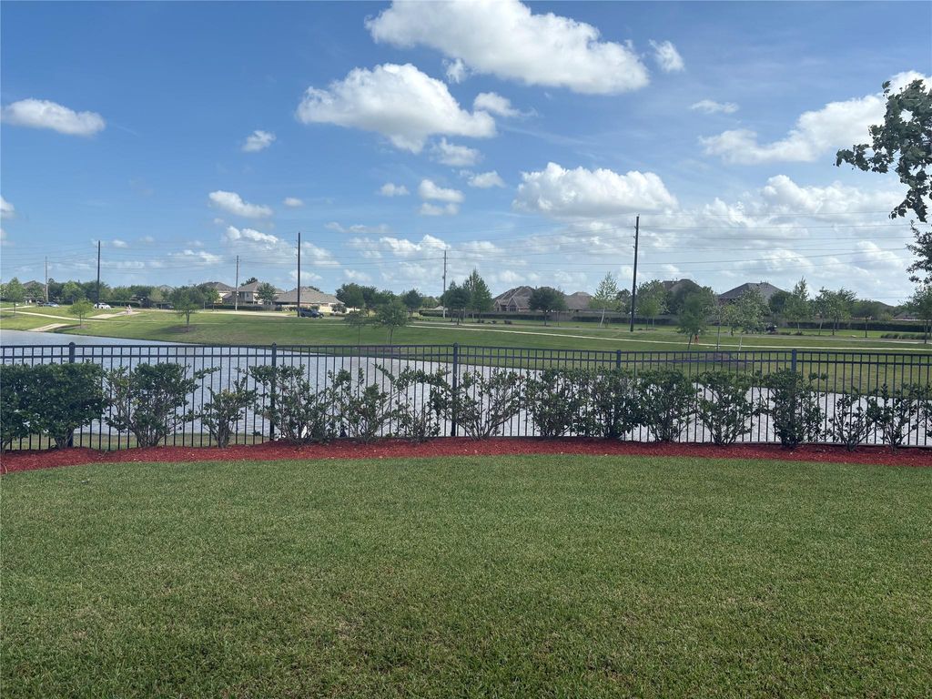 Photo of 5139 Spring Terrace Lane, Rosharon, TX 77583 (MLS # 84643655)