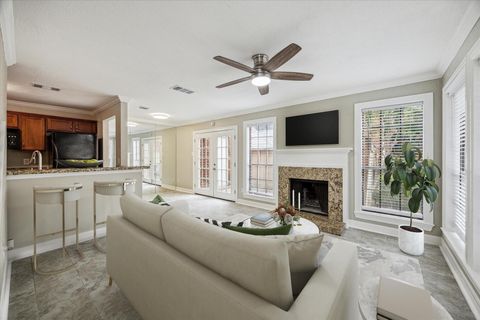 Photo of 2211 S Kirkwood Road #9, Houston, TX 77077 (MLS # 21471278) Photo of 2211 S Kirkwood Road #9, Houston, TX 77077 (MLS # 21471278)