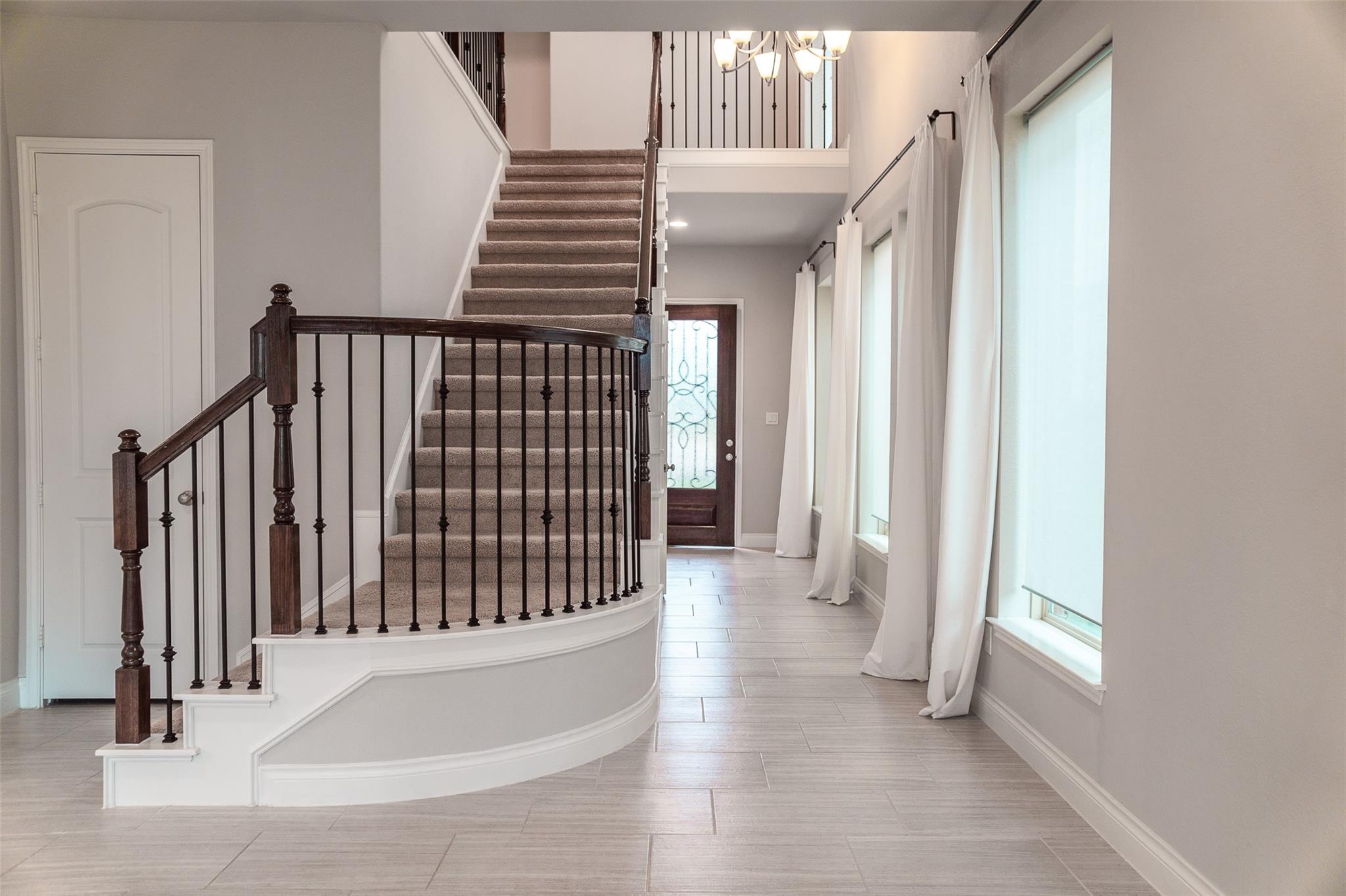 9535 Scanlan Heights Lane