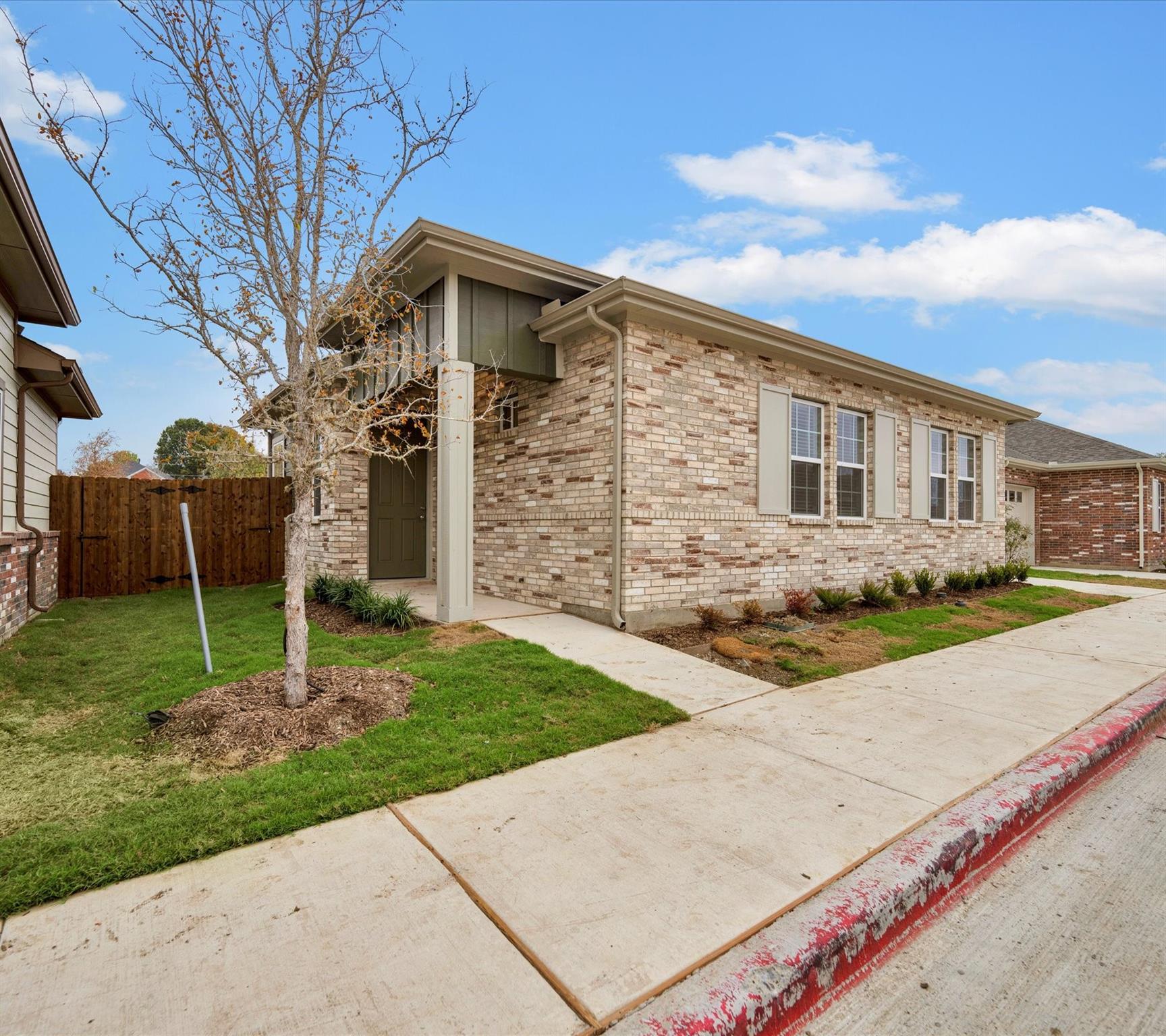 2709-214 Rockhill Road