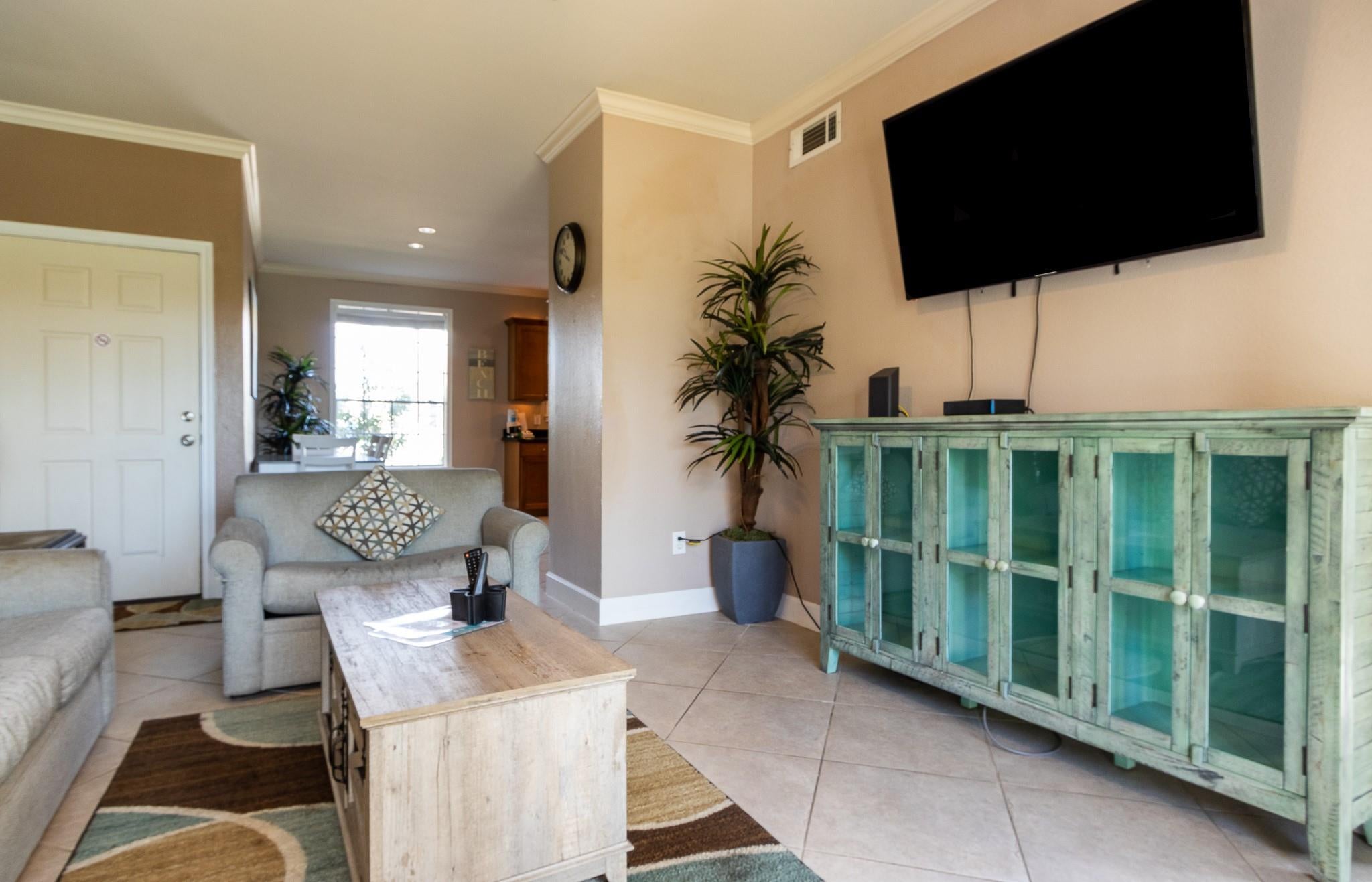 7000 Seawall Boulevard 813