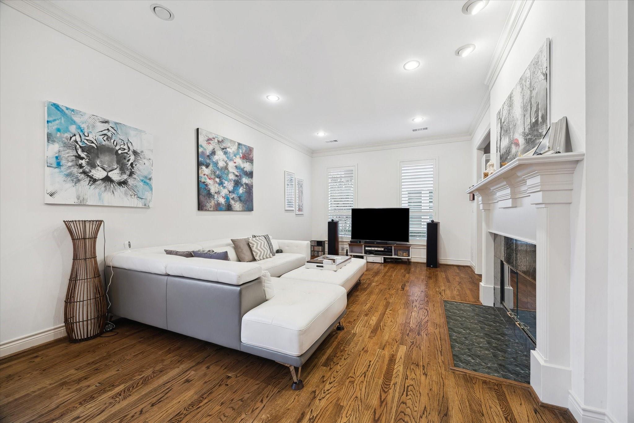 6837 Staffordshire Street