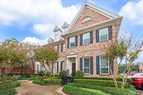 Photo of 6837 Staffordshire Street, Houston, TX 77030 (MLS # 44382952)