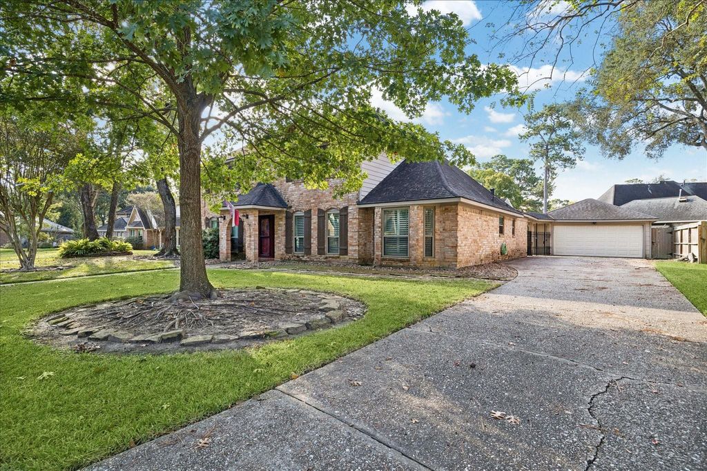 Photo of 20115 Hickory Wind Drive, Humble, TX 77346 (MLS # 81594408)