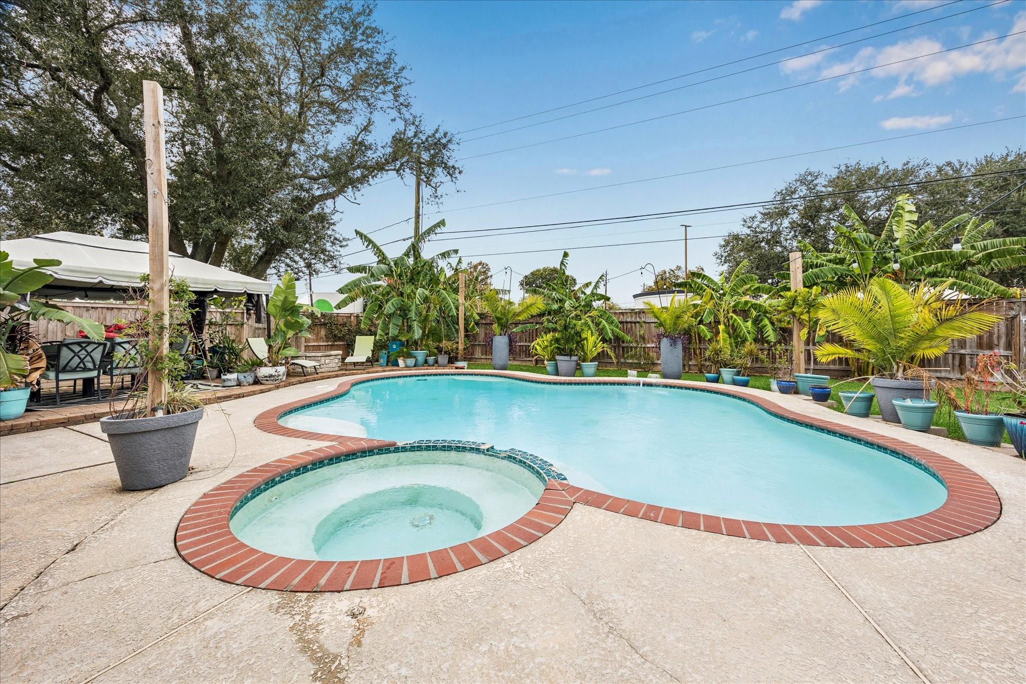 2702 Glendale Drive