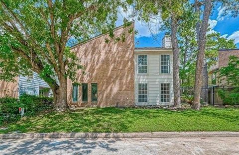 Photo of 17805 Villa Way Dr Drive, Spring, TX 77379 (MLS # 3084472)