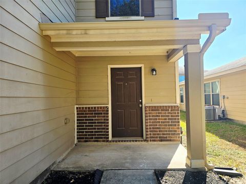 Tiny photo for 1011 Larks Trace Lane, Houston, TX 77090 (MLS # 65781132)