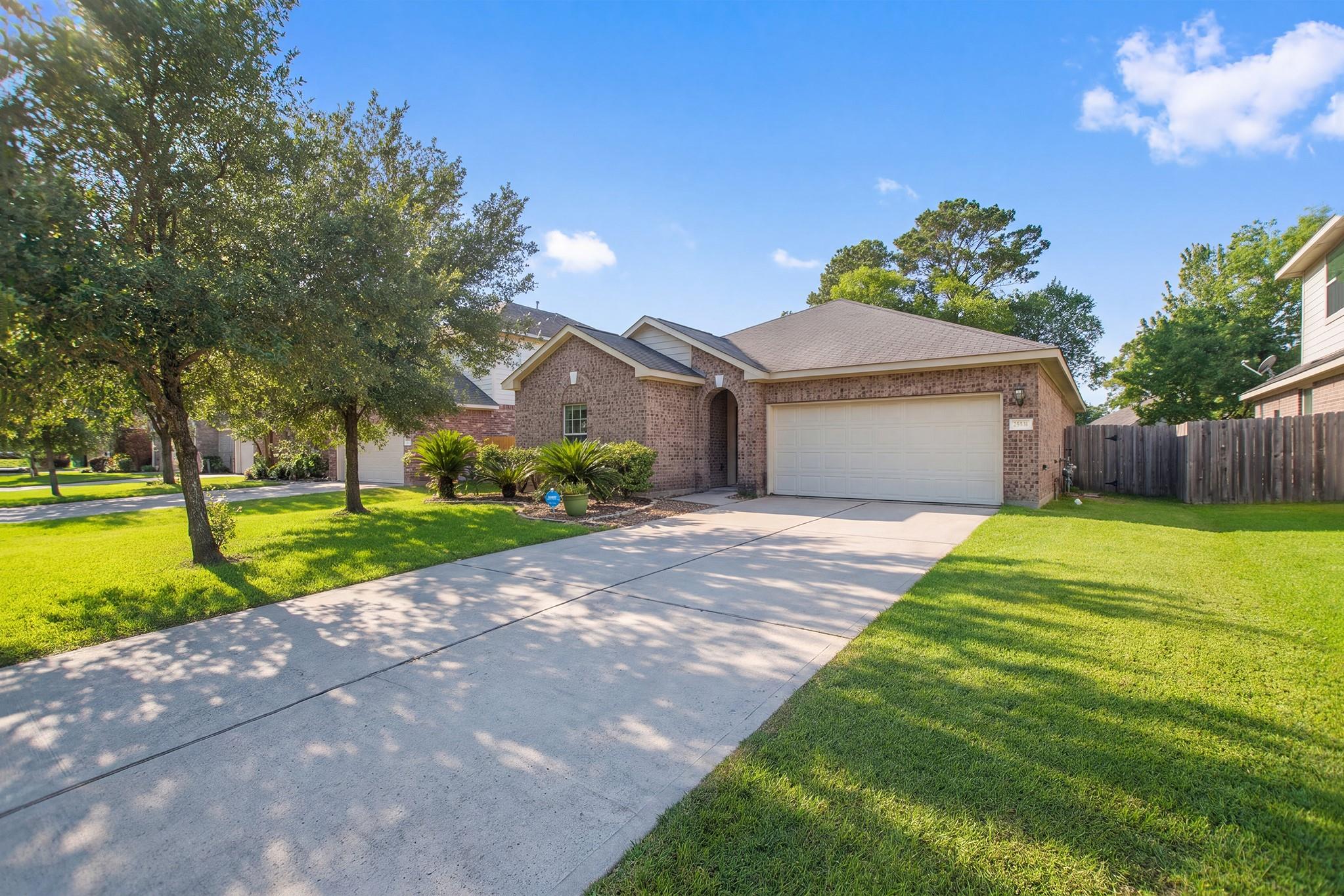 25531 Forest Springs Lake