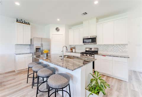 Homes For Rent - 10213 Berkeley Springs Trail<br/> Houston, TX 77051
