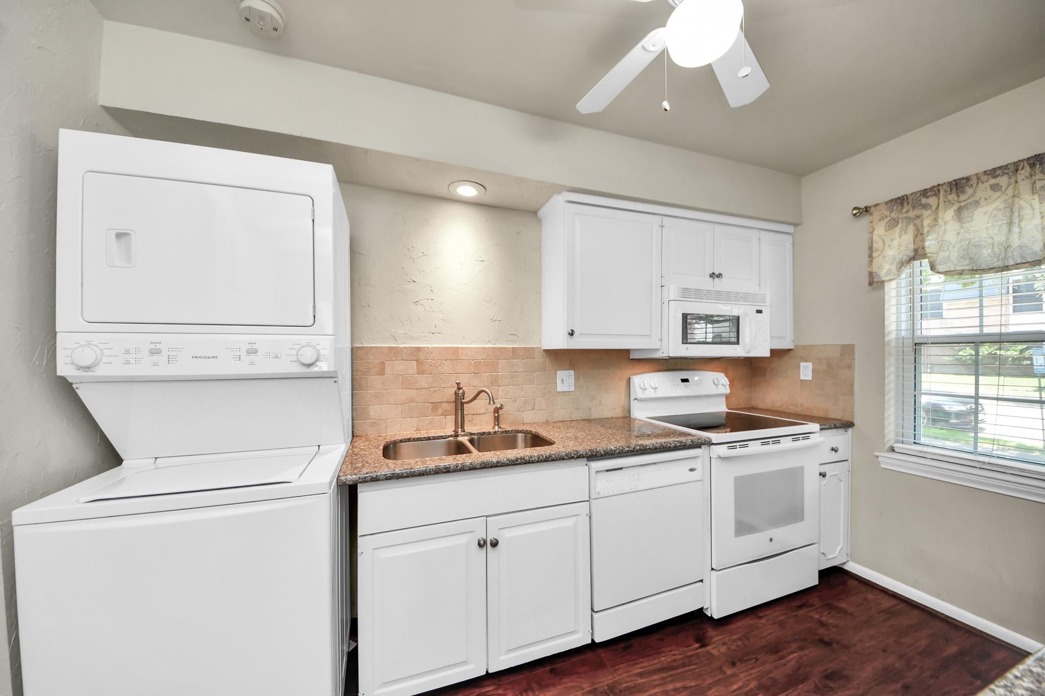 6334 Chevy Chase Drive 17