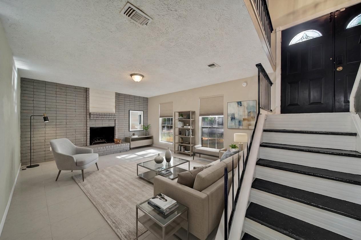 2603 Rosewood Place