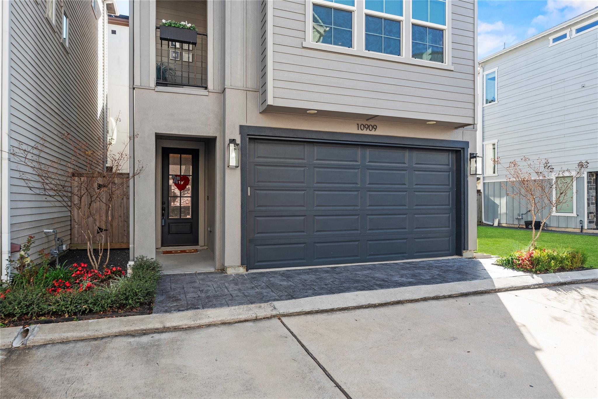 10909 Upland Retreat Drive