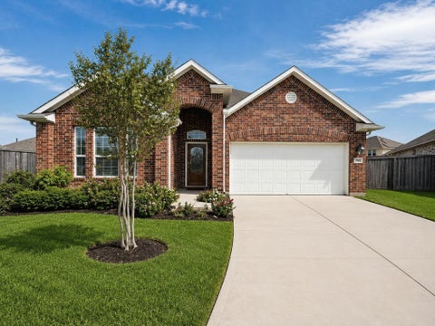 Photo of 1902 Willow Ridge Ln LN, Fulshear, TX 77423 (MLS # 58041684)