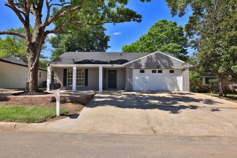 503 Allison St Street Conroe TX 77303