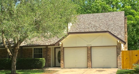 Photo of 5115 Tashkent Drive, Friendswood, TX 77546 (MLS # 31585836)